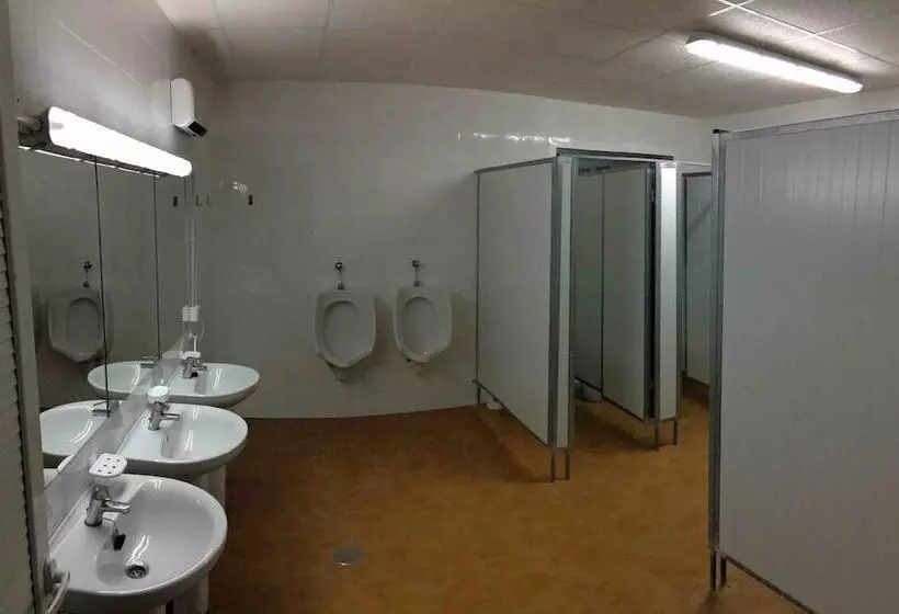 Hotelli Camping Valdearenas