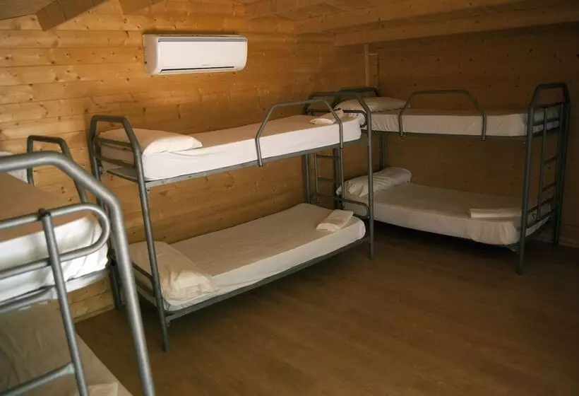 Hotelli Camping Valdearenas