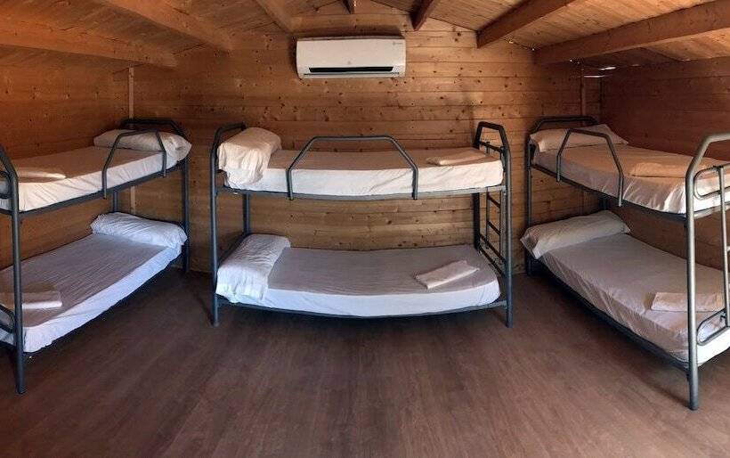 فندق Camping Valdearenas