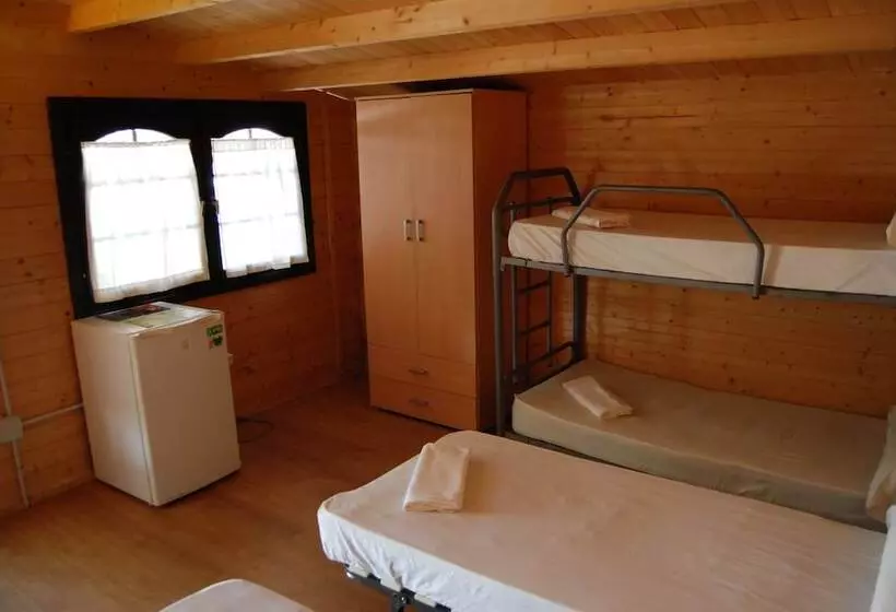 Hotelli Camping Valdearenas