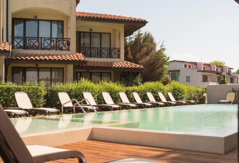 Отель Oasis Del Sol