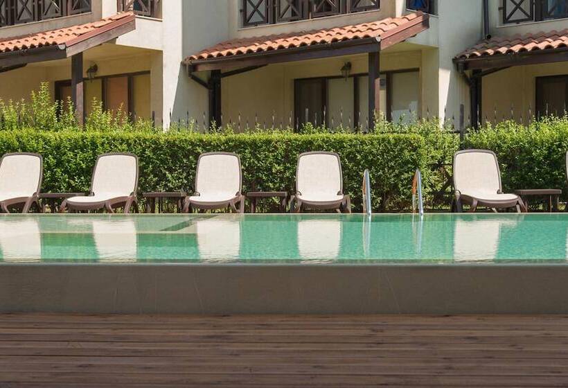 Отель Oasis Del Sol