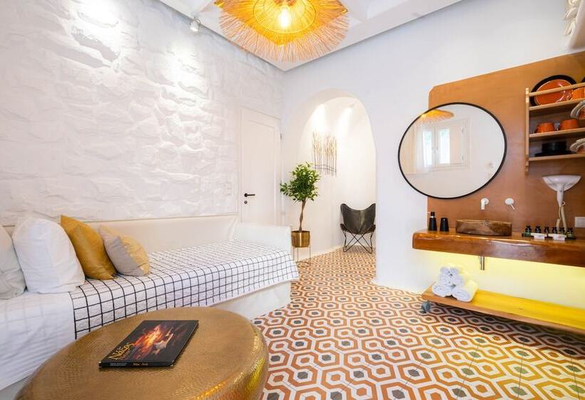 Pensão Amazeu Naxos