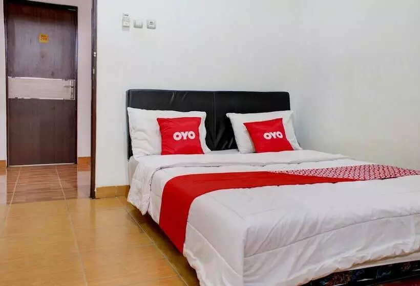 ペンション Semata Wayang Syariah Homestay