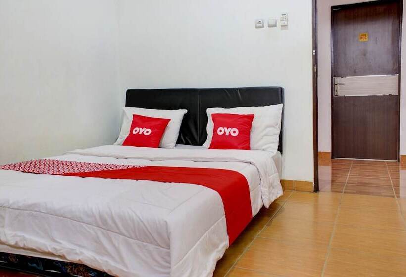 פנסיון Semata Wayang Syariah Homestay