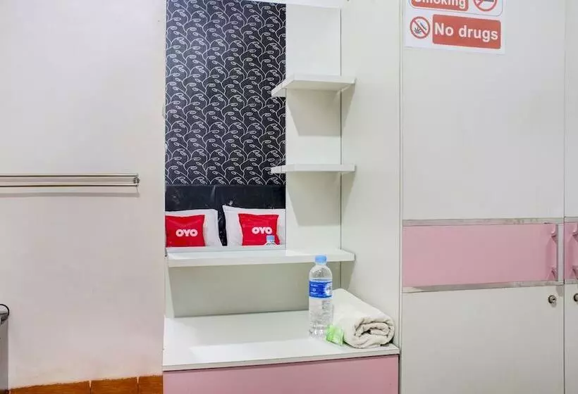 ペンション Semata Wayang Syariah Homestay