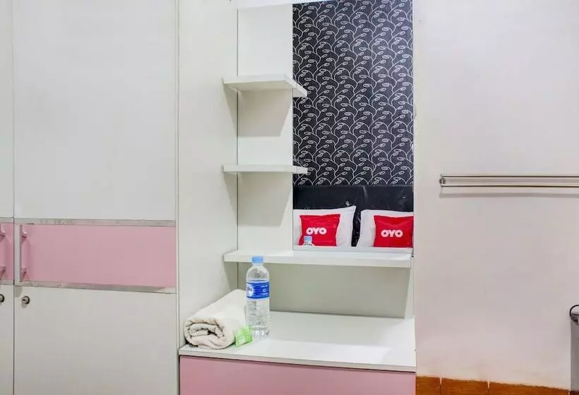 ペンション Semata Wayang Syariah Homestay