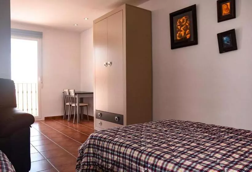 ペンション Suites Trastámara