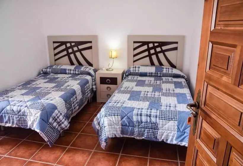 ペンション Suites Trastámara