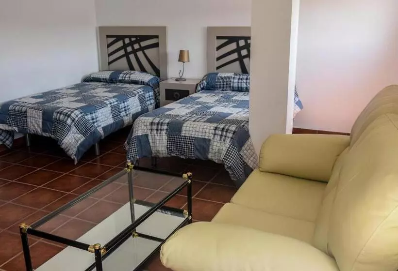 ペンション Suites Trastámara