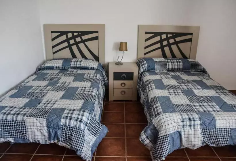 ペンション Suites Trastámara