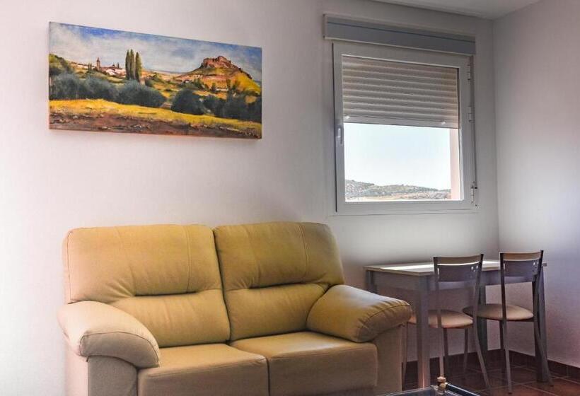 Пансион Suites Trastámara