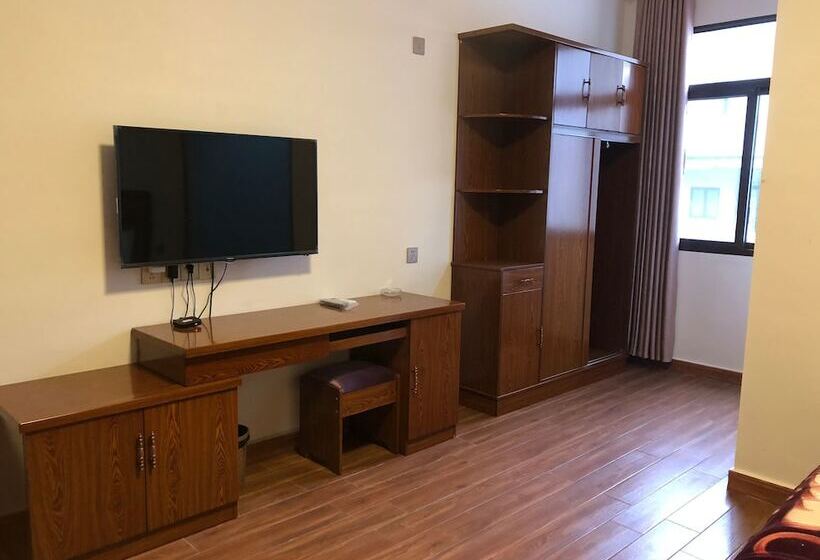 膳宿费 Yan Ting Ju Inn