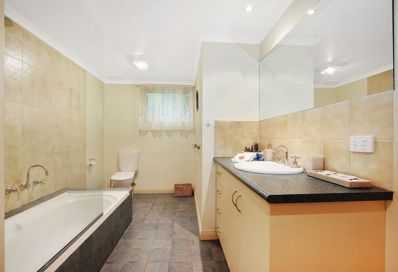 Alpine Vista  Short Walk To Town Centre