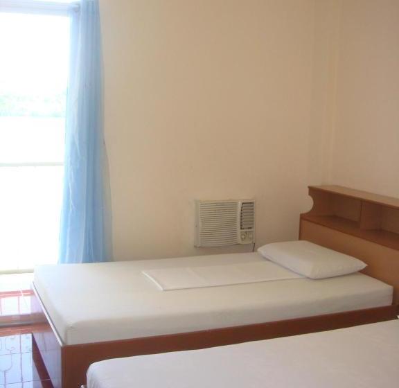 Matiga Seaside Pensione