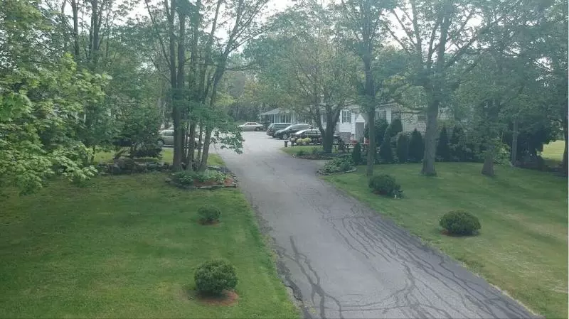 Founder's Brook Motel And Suites