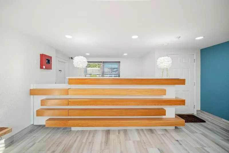 Founder's Brook Motel And Suites