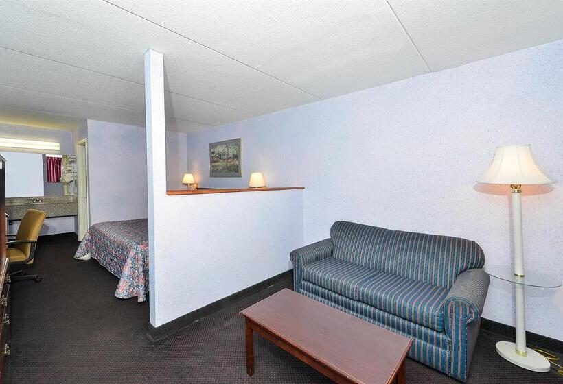 فندق Americas Best Value Inn & Suites Knoxville North
