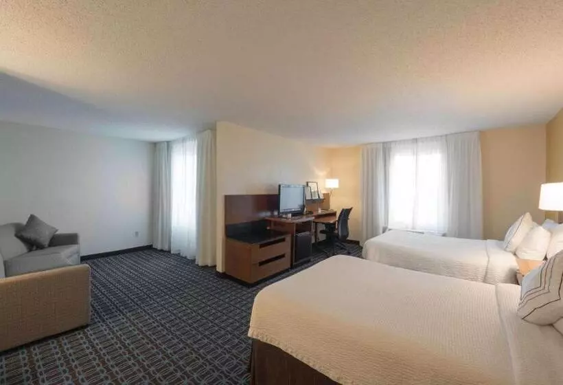 호텔 Fairfield Inn & Suites By Marriott Cleveland Streetsboro