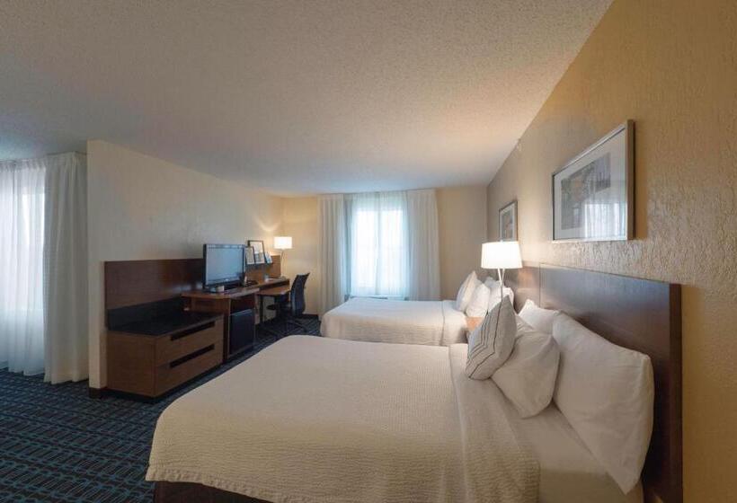 فندق Fairfield Inn & Suites By Marriott Cleveland Streetsboro