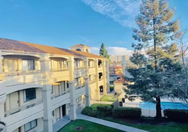 Отель Good Nite Inn Fremont