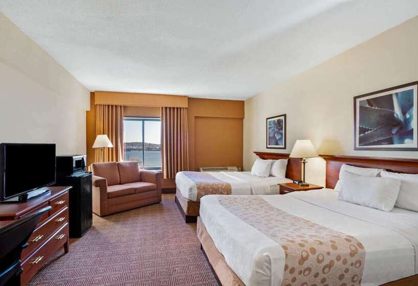 La Quinta By Wyndham New Haven