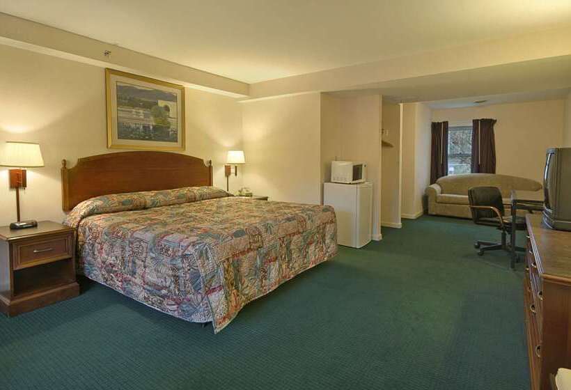 모텔 Howard Johnson By Wyndham Williamstown