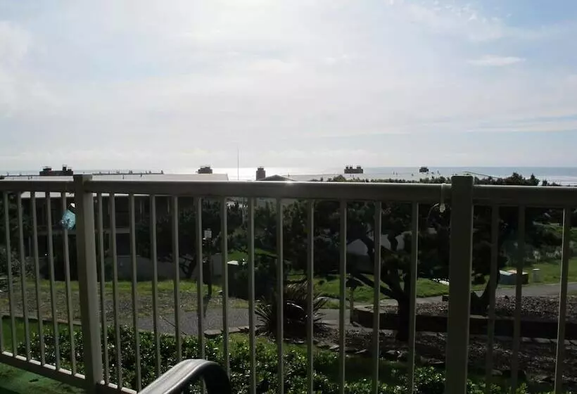 استراحتگاه Gearhart By The Sea