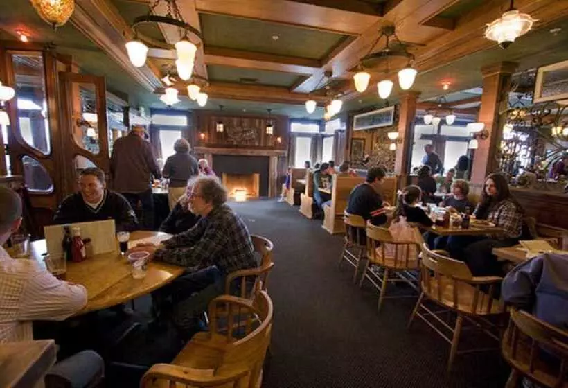 استراحتگاه Gearhart By The Sea