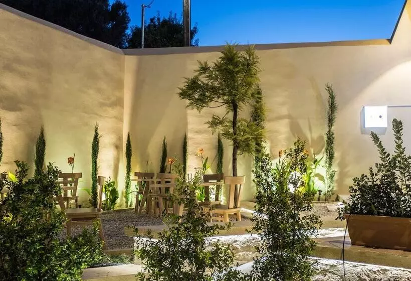 Hotelli Aelios Design