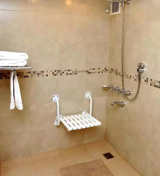 هتل Intersur San Telmo
