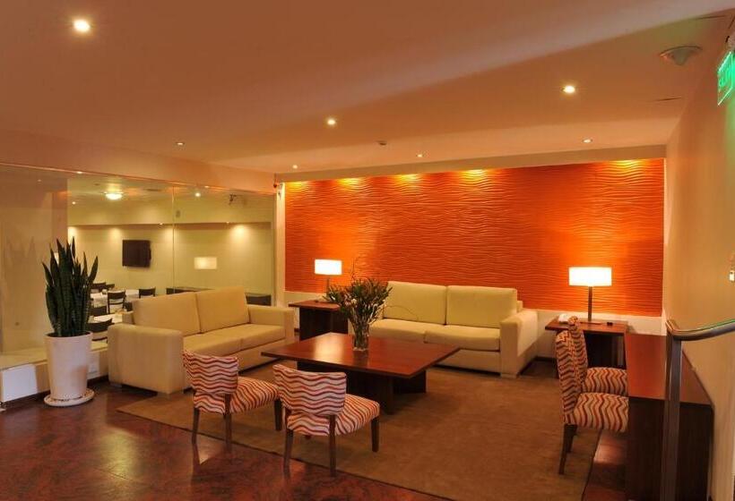 هتل Intersur San Telmo