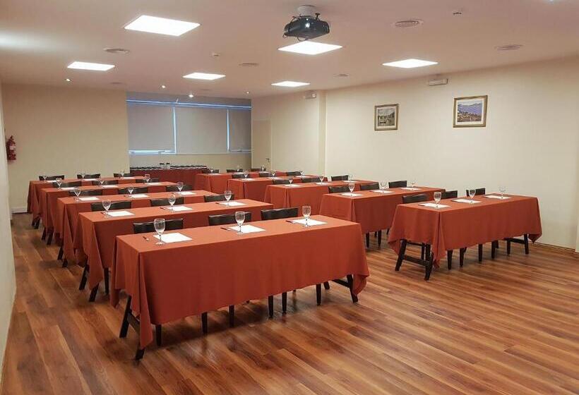 هتل Intersur San Telmo