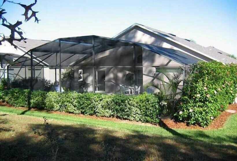 Emerald Island 4 Bed / 3 Bath Home