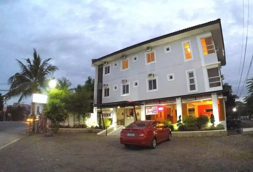 Hotelli Benjie S Place