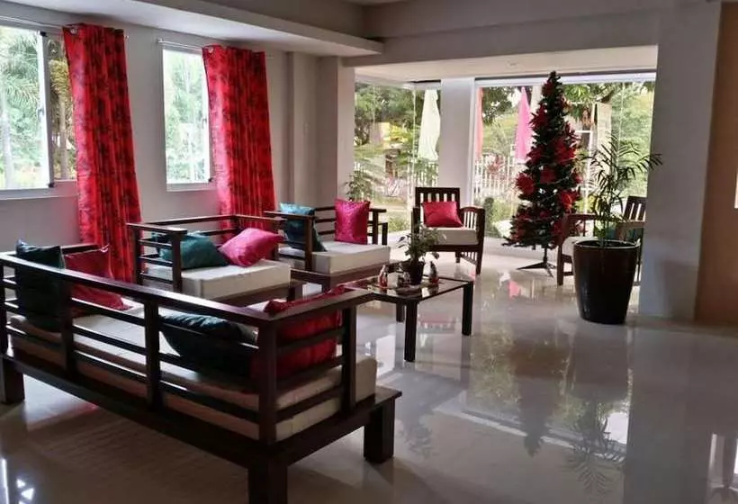 Hotelli Benjie S Place