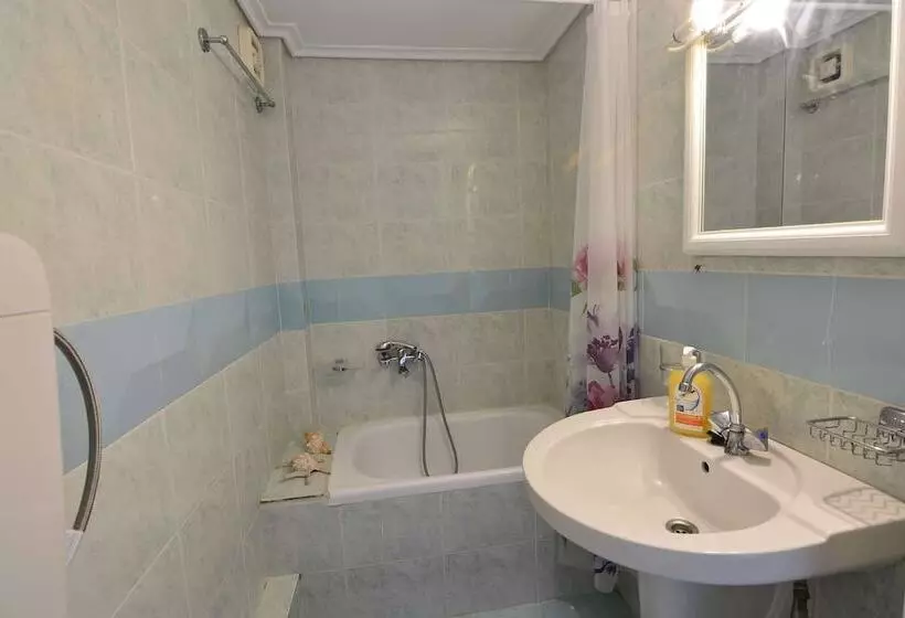 Mara S Apartments