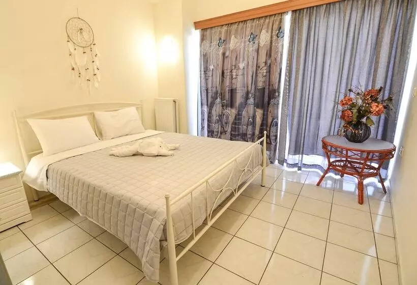 Mara S Apartments