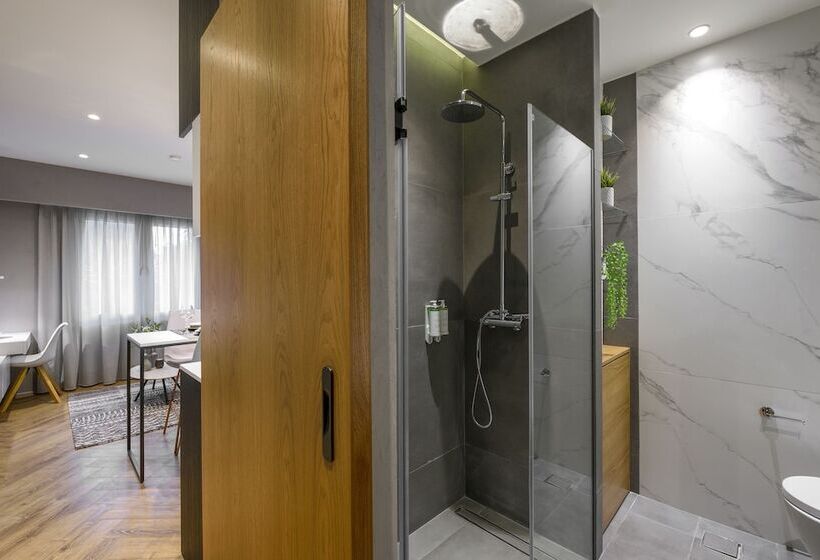 Olvios Luxury Suites