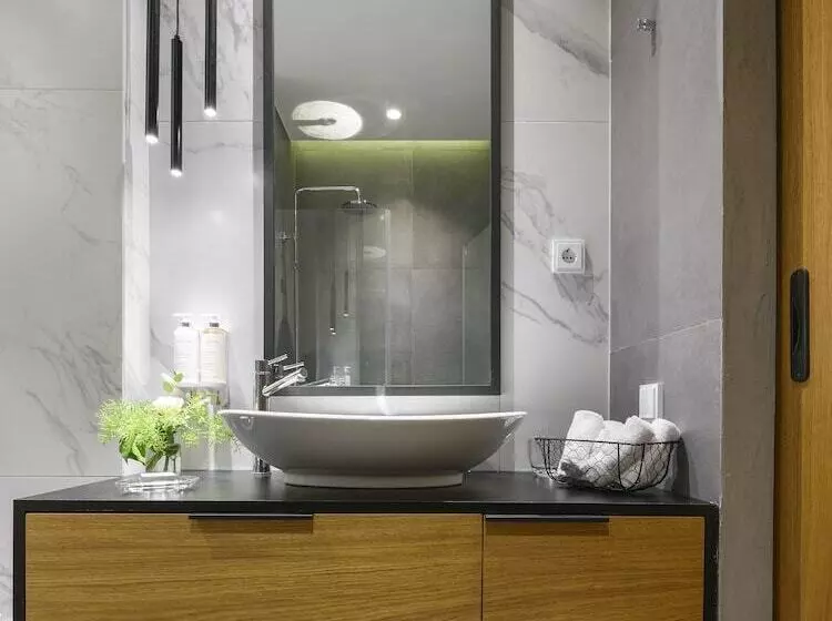 Olvios Luxury Suites