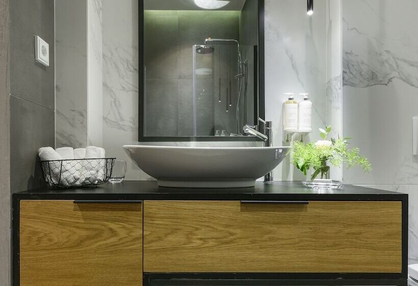 Olvios Luxury Suites