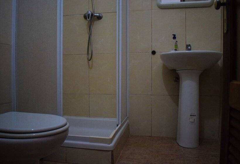 تختخواب و صبحانه Pousada Da Lua