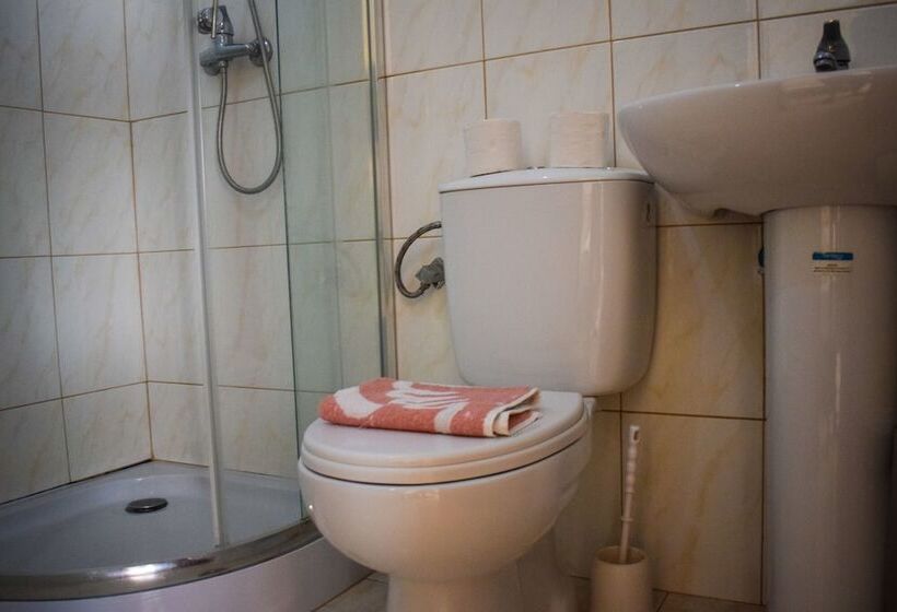 تختخواب و صبحانه Pousada Da Lua