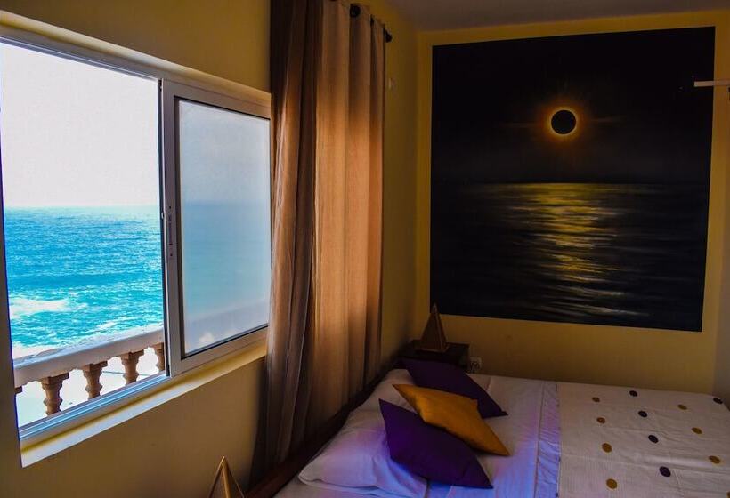 تختخواب و صبحانه Pousada Da Lua