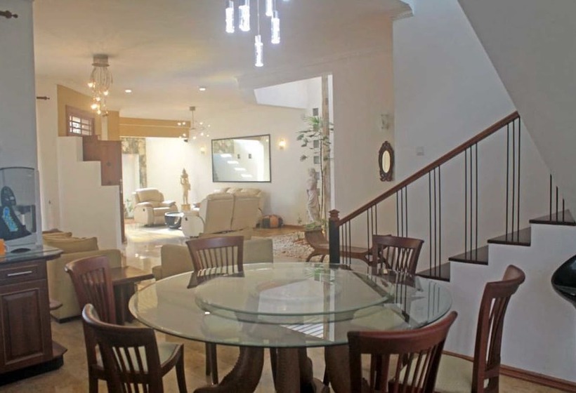 فندق Apna Colombo