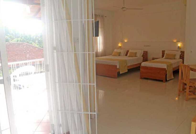 فندق Apna Colombo