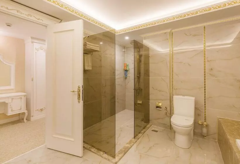 Kule Hotel & Spa