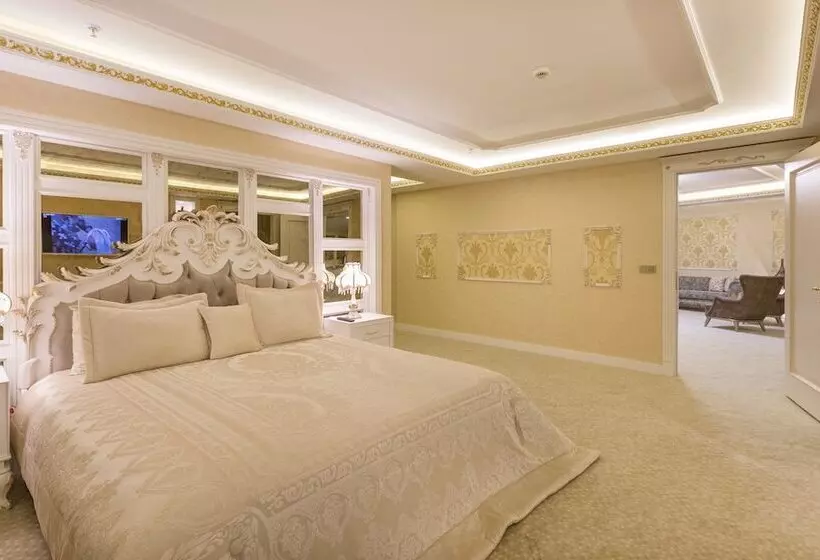 Kule Hotel & Spa