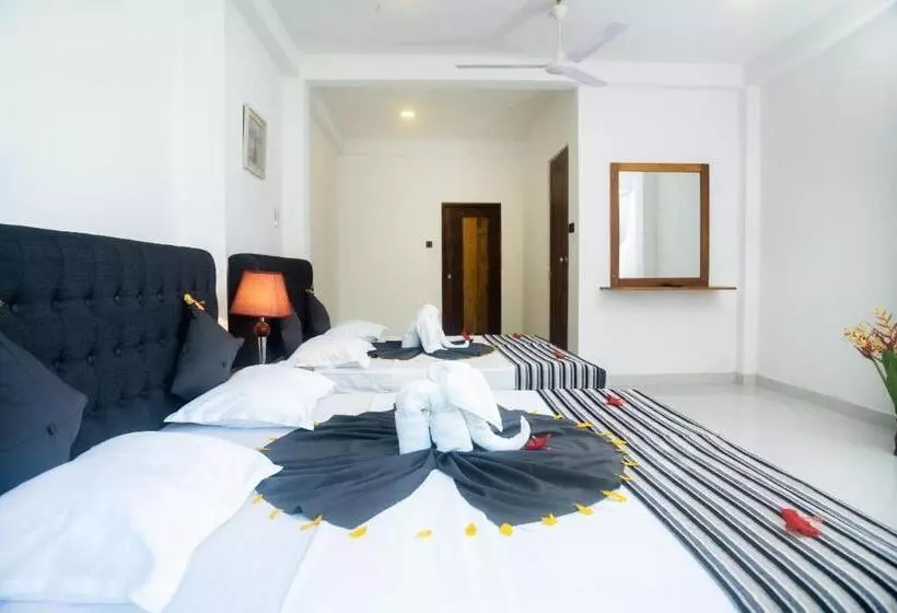 Hotel Sapid Luck Yala Safari