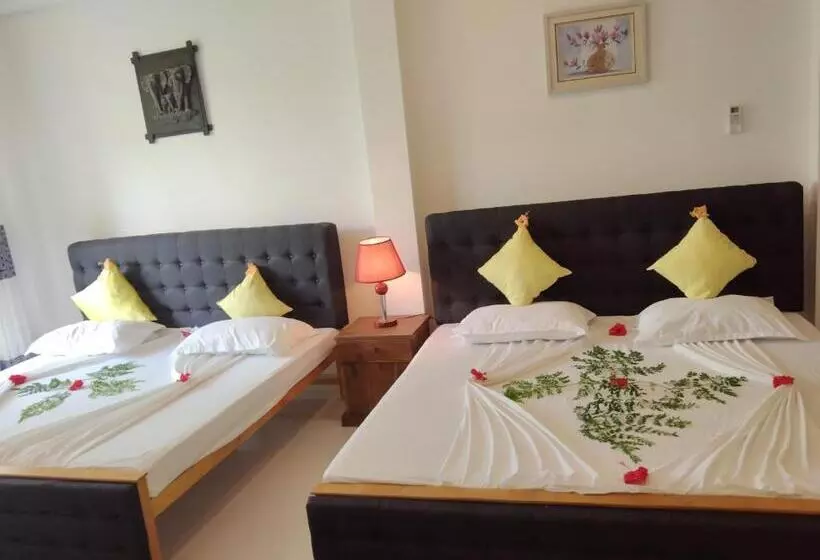 Hotel Sapid Luck Yala Safari